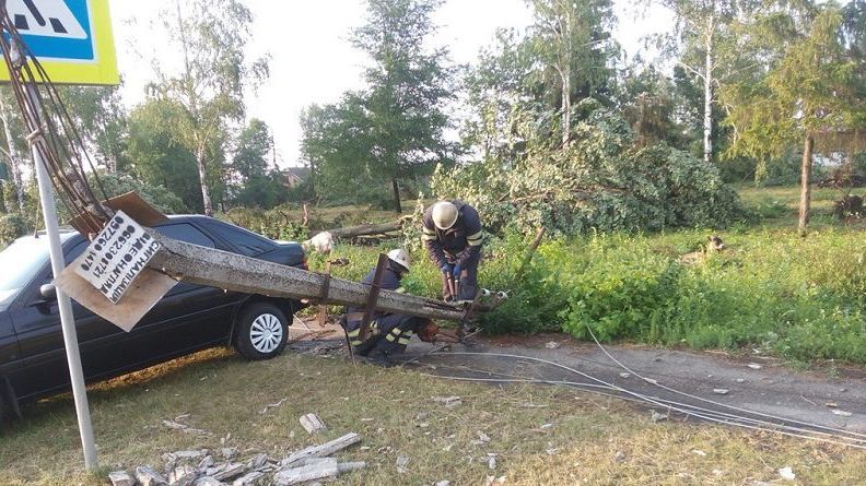 У ДСНС відзвітували про наслідки нічного буревію 