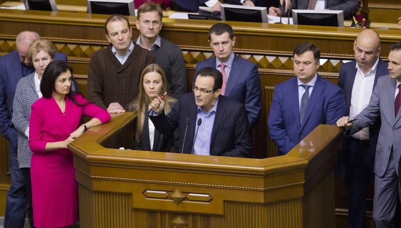 В Украине нет украинской власти, – заявление фракции "Самопомич" В Украине нет украинской власти, – заявление фракции "Самопомич"