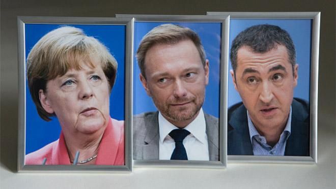 Меркель оголосила про початок переговорів щодо формування коаліції 
