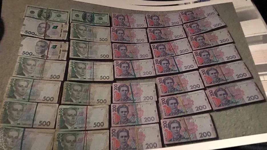 Арешти у Вінниці: керівництво місцевої митниці викрили на чималій корупції Арешти у Вінниці: керівництво місцевої митниці викрили на чималій корупції