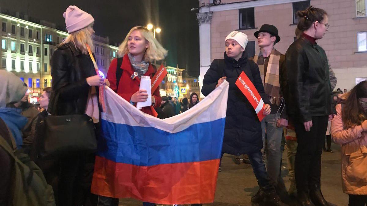 Майдан в России: сторонники Навального решили разбить палатки на Манежной площади