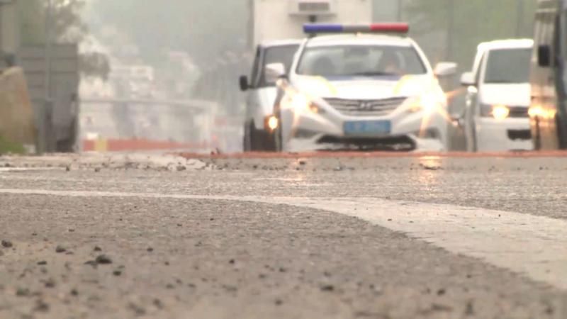 929 полицейских в Донецкой области накажут за нарушение присяги и взяточничество.
929 полицейских в Донецкой области накажут за нарушение присяги и взяточничество.