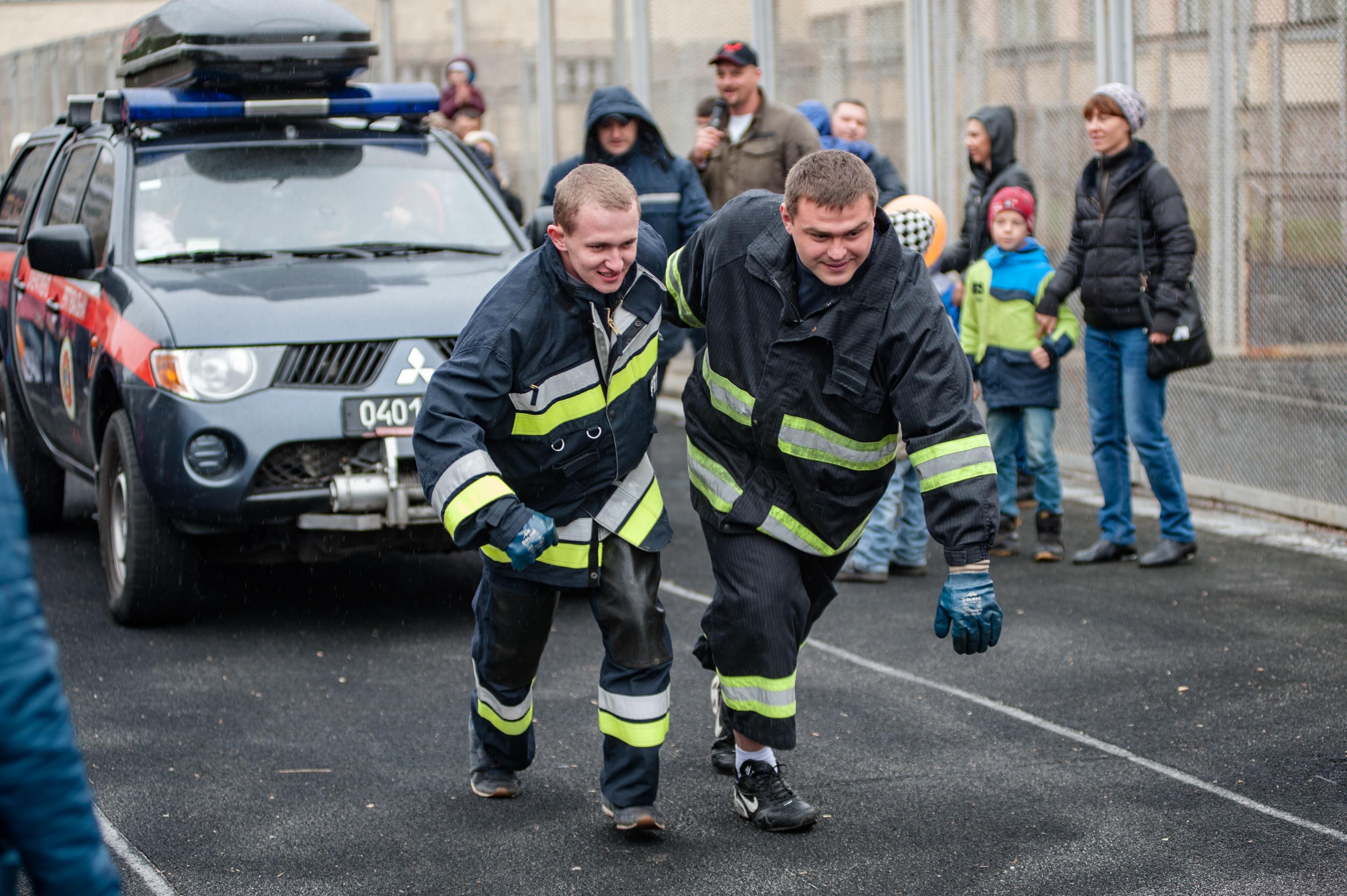 Служба чрезвычайных ситуаций в третий раз провела фестиваль безопасности Служба чрезвычайных ситуаций в третий раз провела фестиваль безопасности