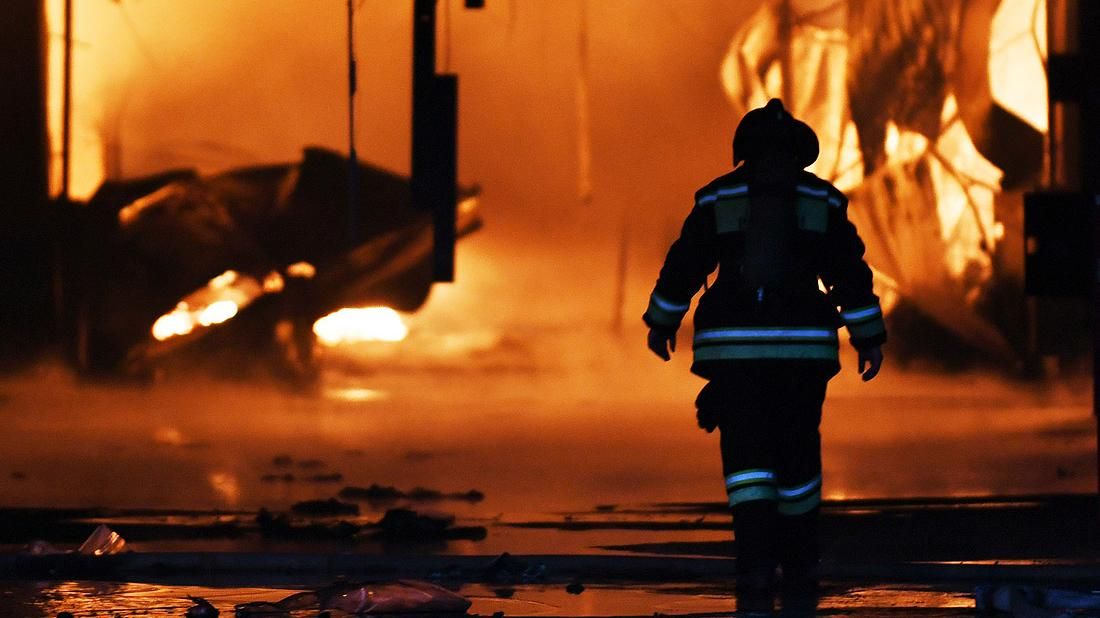 Появилась информация о первых жертвах в результате масштабного пожара возле Москвы
