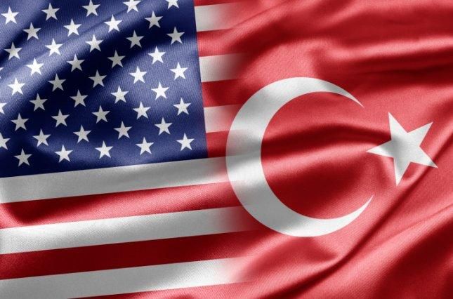 США призупинили видачу віз в Туреччині