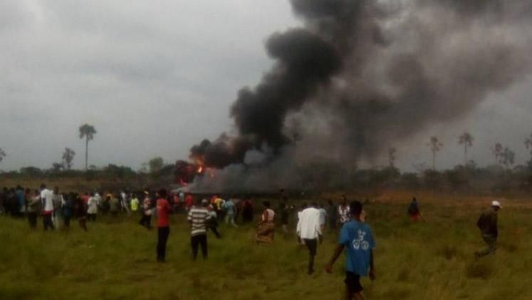 Украинский МИД сделал заявление относительно гибели украинцев в авиакатастрофе в Конго Украинский МИД сделал заявление относительно гибели украинцев в авиакатастрофе в Конго