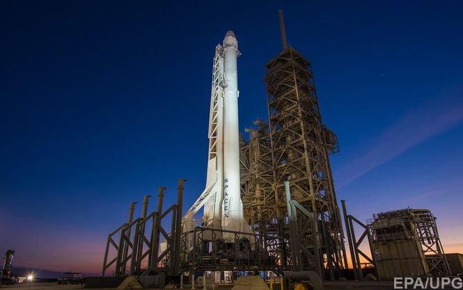 SpaceX успішно запустили ракету Falcon 9 з 10 супутниками