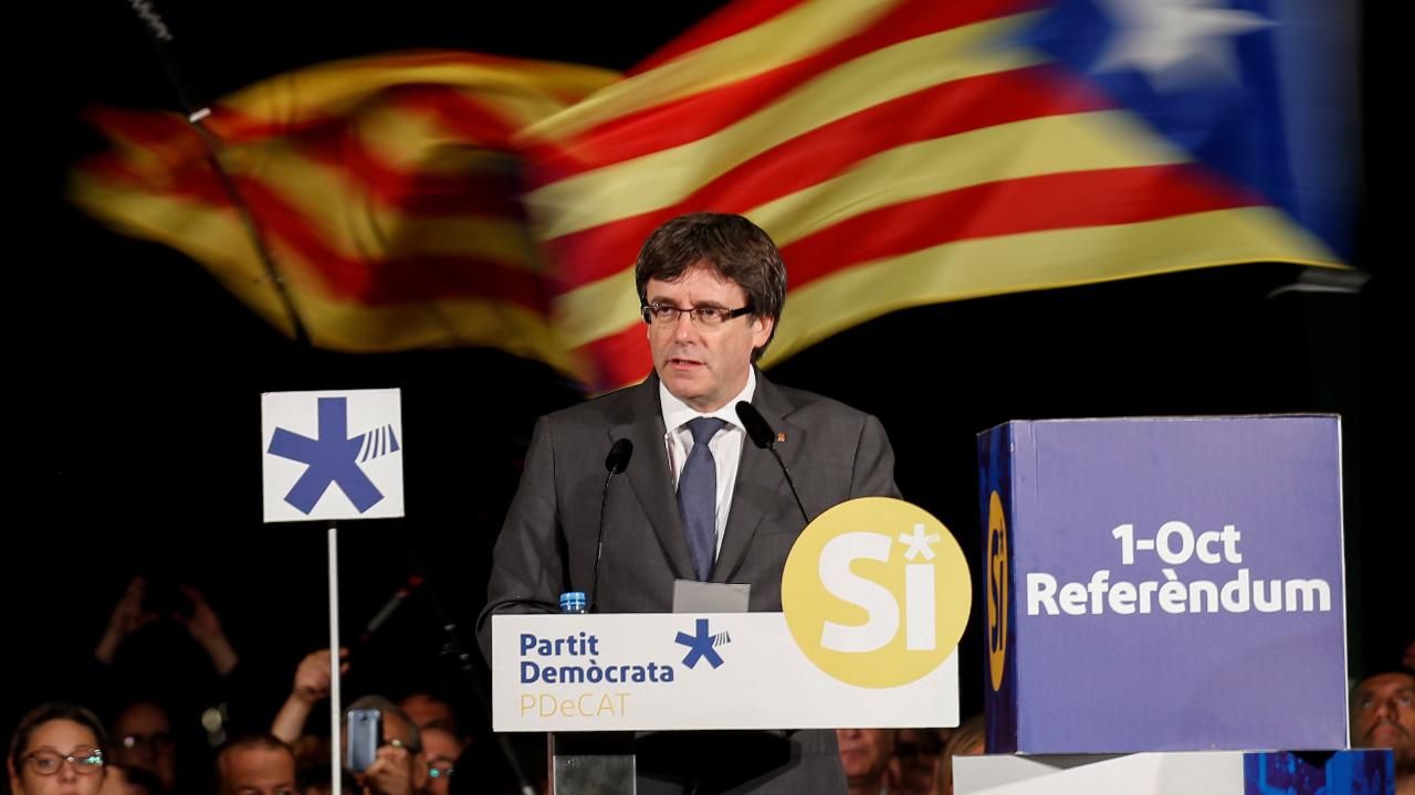 Ситуація із незалежністю Каталонії нагадує трагедію затонулого "Титаніка", – швейцарське видання Ситуація із незалежністю Каталонії нагадує трагедію затонулого "Титаніка", – швейцарське видання