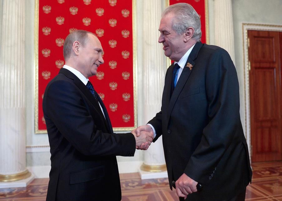 Земан отрабатывает кремлевские и "газпромовские" деньги, – политолог Земан отрабатывает кремлевские и "газпромовские" деньги, – политолог