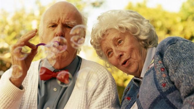 Відчують покращення ті пенсіонери, які працюють, – Гройсман Відчують покращення ті пенсіонери, які працюють, – Гройсман