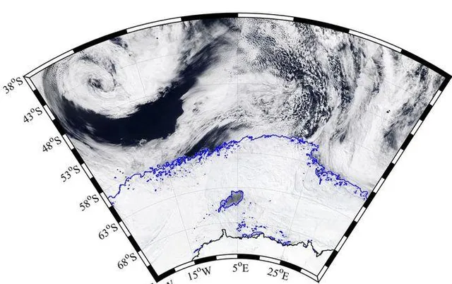 В льодах Антарктиди виявили діру, розміром у три українські області