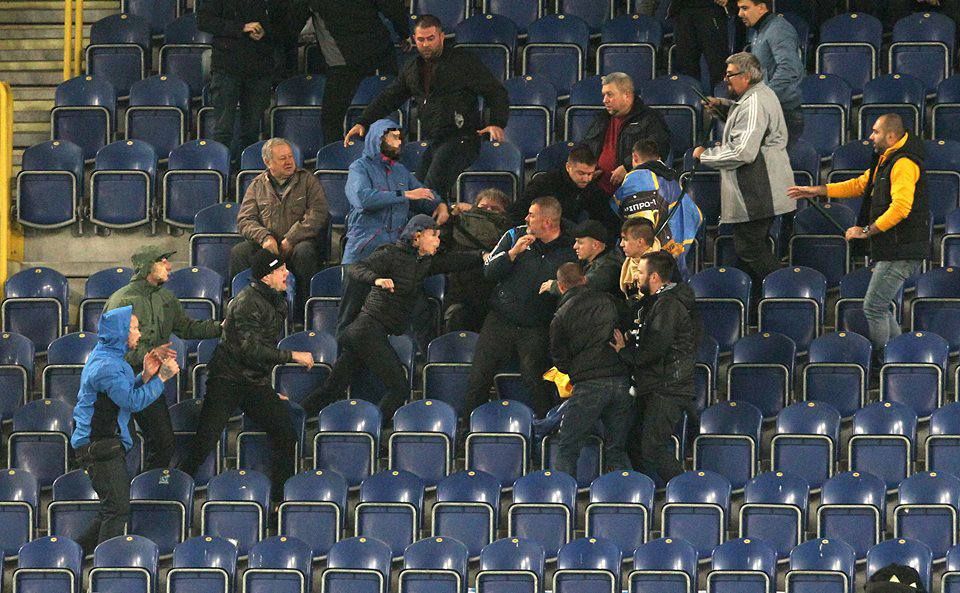 Нардеп Береза зажадав повернення поліції на стадіони