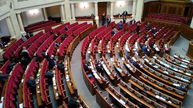 На прогулах народних депутатів заощадили кругленьку суму На прогулах народних депутатів заощадили кругленьку суму