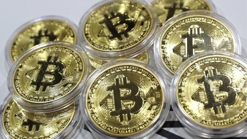 Курс биткойна бьет новые рекорды Курс биткойна бьет новые рекорды