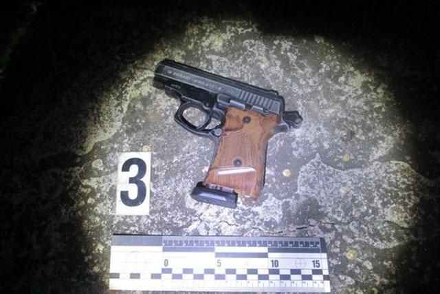 В Ужгороді внаслідок нічної стрілянини постраждав чоловік В Ужгороді внаслідок нічної стрілянини постраждав чоловік