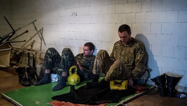 Сколько украинцев находятся в плену боевиков: данные СБУ