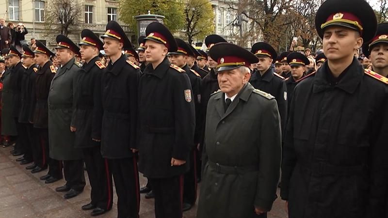 Во Львове курсанты дали торжественную присягу