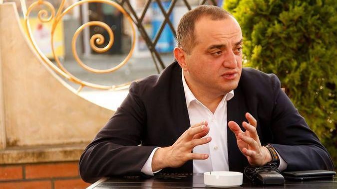 Соратника Саакашвили задержали в "Борисполе" Соратника Саакашвили задержали в "Борисполе"