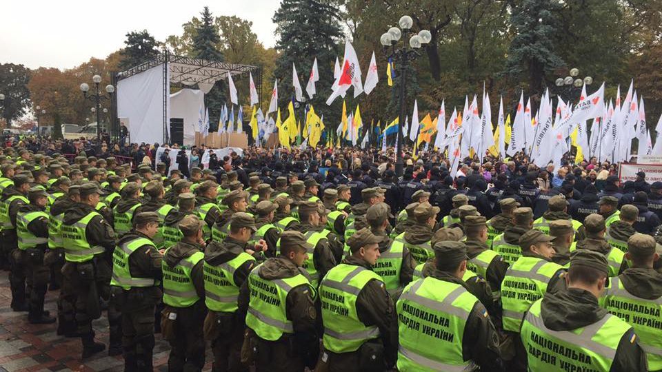 Табір залишиться стояти під парламентом, ми кличемо людей на четвер, – депутат Світлана Заліщук