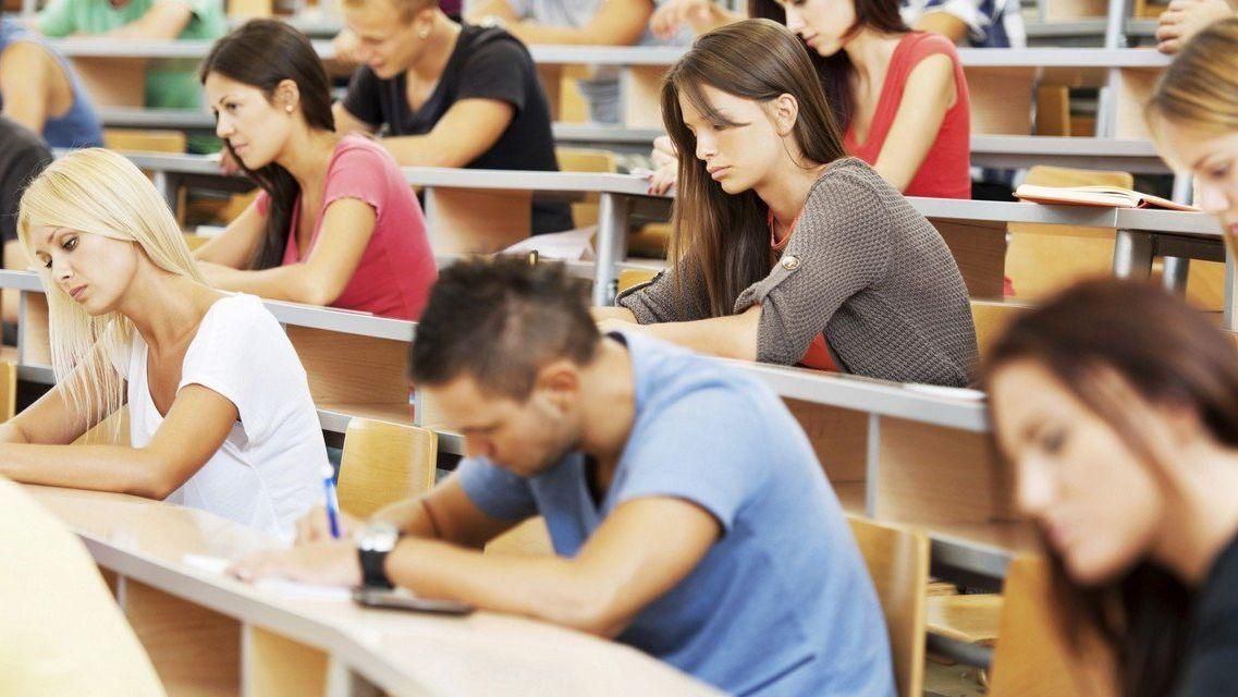 Поступление в вузы в 2018 году: Минобразования утвердило новые правила Поступление в вузы в 2018 году: Минобразования утвердило новые правила