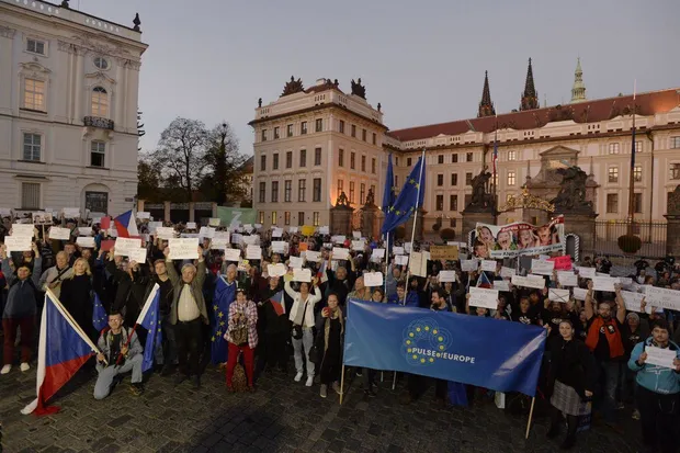 Чехи протестують проти політики Земана