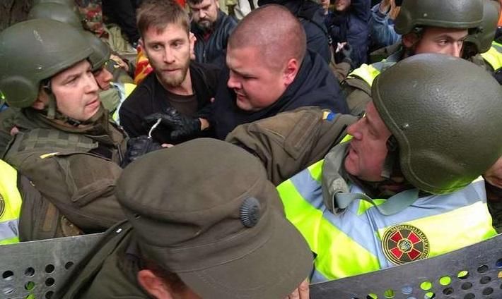Чи стануть акції протесту  у Києві масштабними: думка політолога 