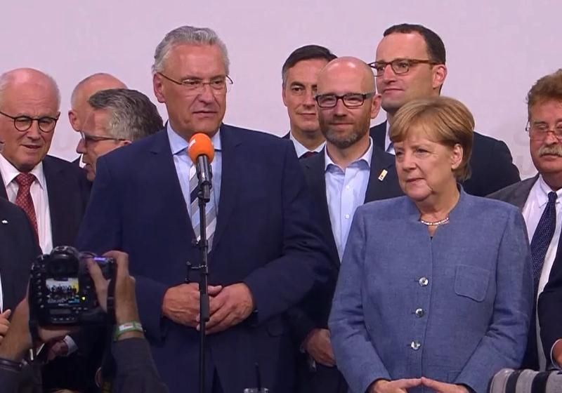 Німецька "Ямайка": чому найбільша парламентська коаліція може розпастися
Німецька "Ямайка": чому найбільша парламентська коаліція може розпастися