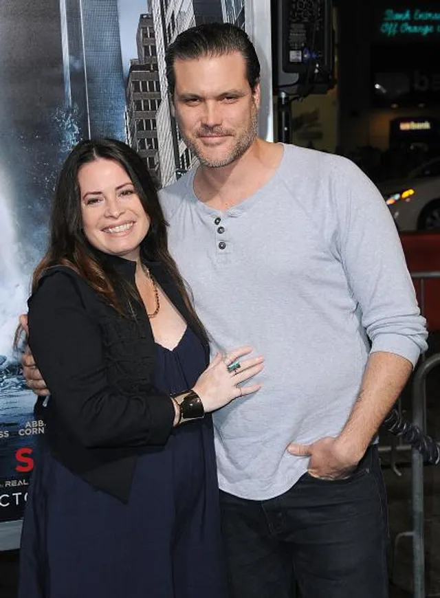 Холлі Марі Комбс вагітна Холлі Марі Комбс вагітна