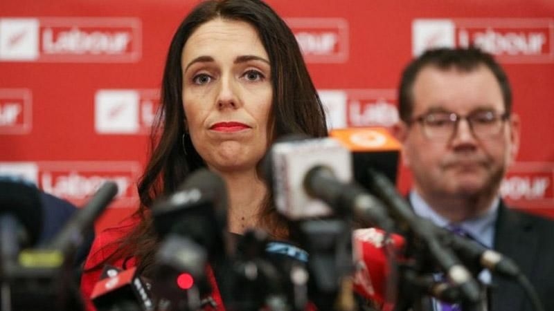 Новая премьер-министр Новой Зеландии стала самой молодой главой правительства Новая премьер-министр Новой Зеландии стала самой молодой главой правительства