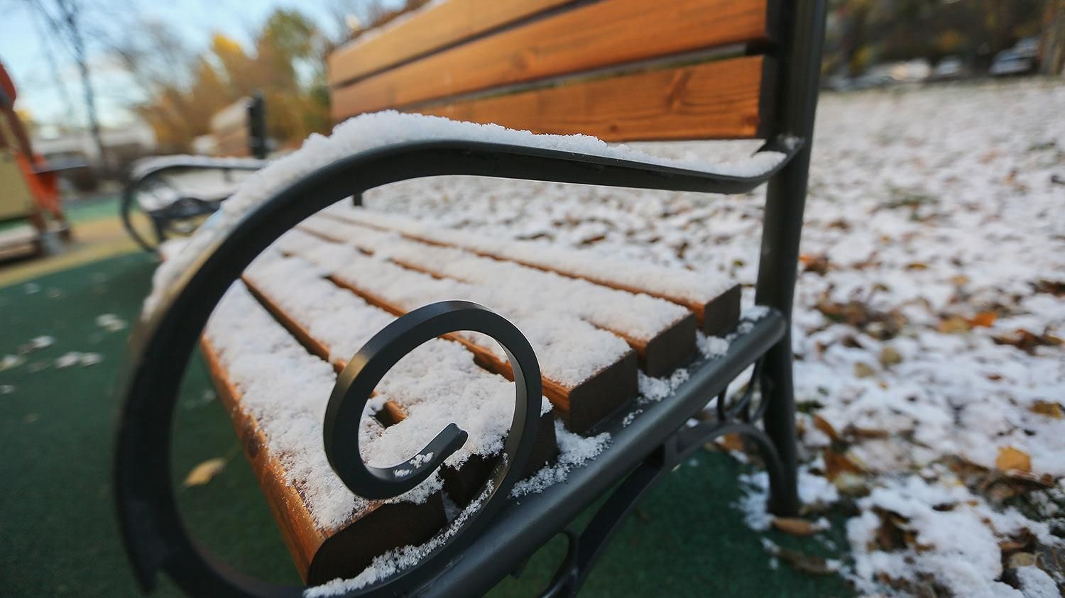В Москве выпал снег: красноречивые фото