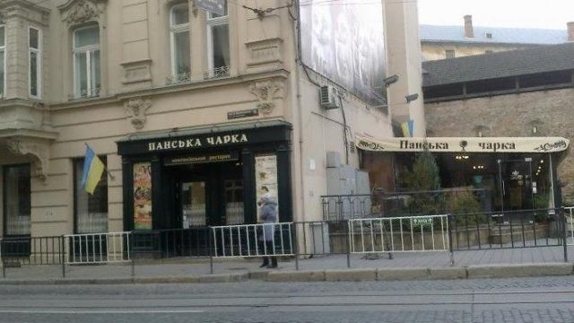 Причиной отравления в львовском ресторане "Панская чарка" стала опасная инфекция