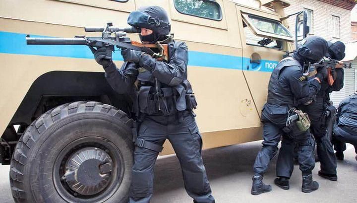 В Чечні силовик розстріляв колег по службі: є загиблі В Чечні силовик розстріляв колег по службі: є загиблі