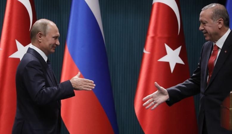 Стало известно, кто лично договаривался с Путиным об освобождении Умерова и Чийгоза Стало известно, кто лично договаривался с Путиным об освобождении Умерова и Чийгоза