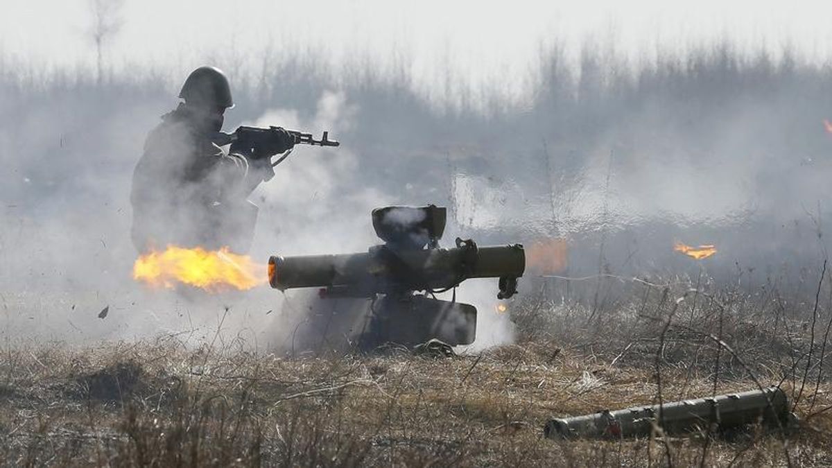 Боевики били из гранатометов по украинским позициям: есть раненый Боевики били из гранатометов по украинским позициям: есть раненый