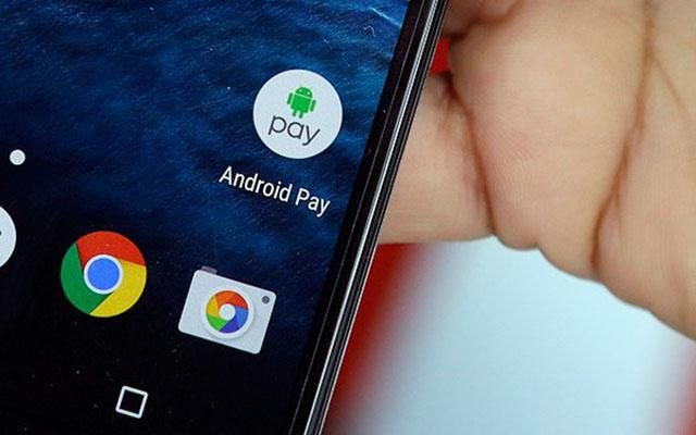 В Україні запустять сервіс безконтактної оплати зі смартфонів Android Pay