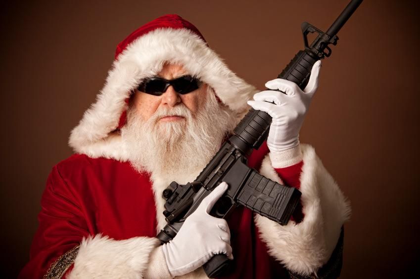 Чоловік в костюмі Санта-Клауса відкрив стрілянину на вечірці у США