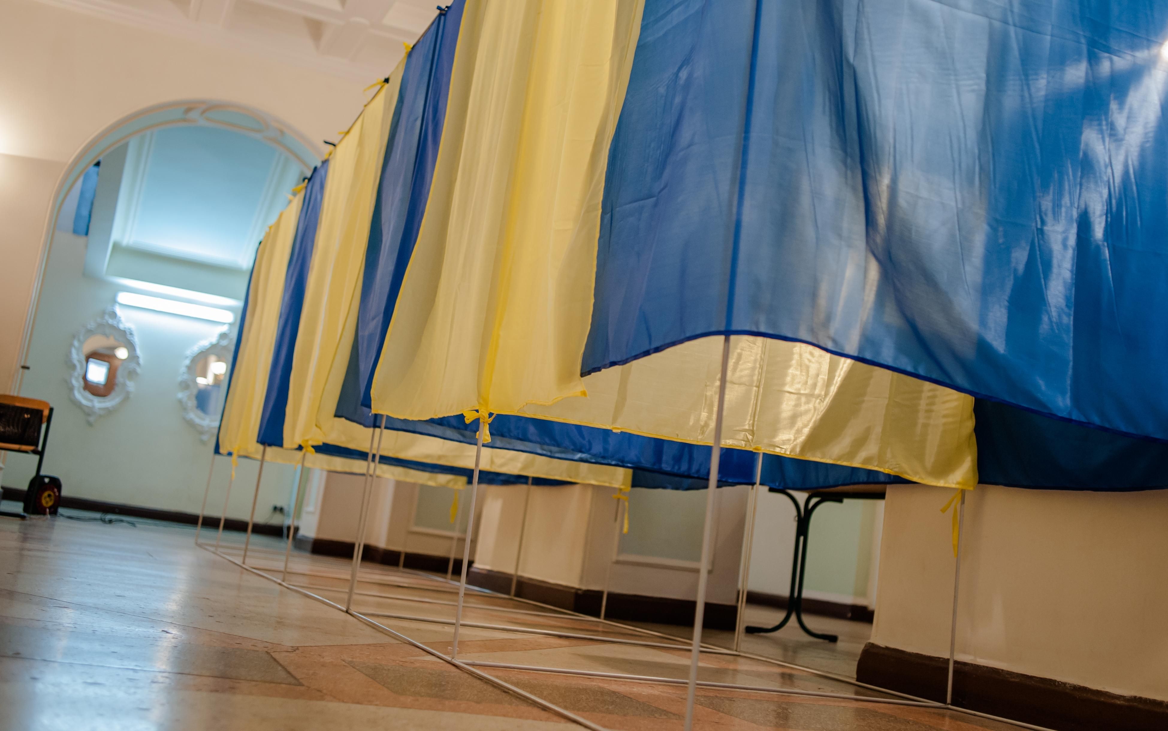 Поліція відкрила 10 проваджень через порушення на виборах Поліція відкрила 10 проваджень через порушення на виборах