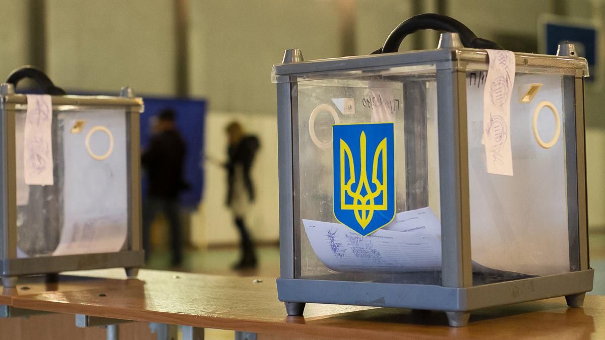 Які порушення відбулися під час місцевих виборів в Україні: дані КВУ