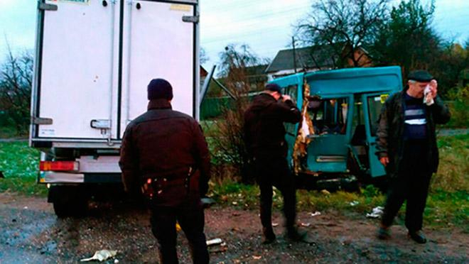 На Житомирщине произошло кровавое ДТП: фото с места трагедии