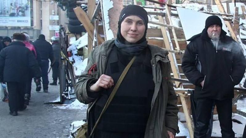 Проститься с Окуевой приехала ее мать Проститься с Окуевой приехала ее мать