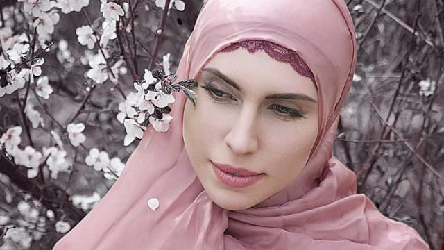 Вбивство Аміни Окуєвої: де попрощаються з легендарною жінкою-бійцем Вбивство Аміни Окуєвої: де попрощаються з легендарною жінкою-бійцем