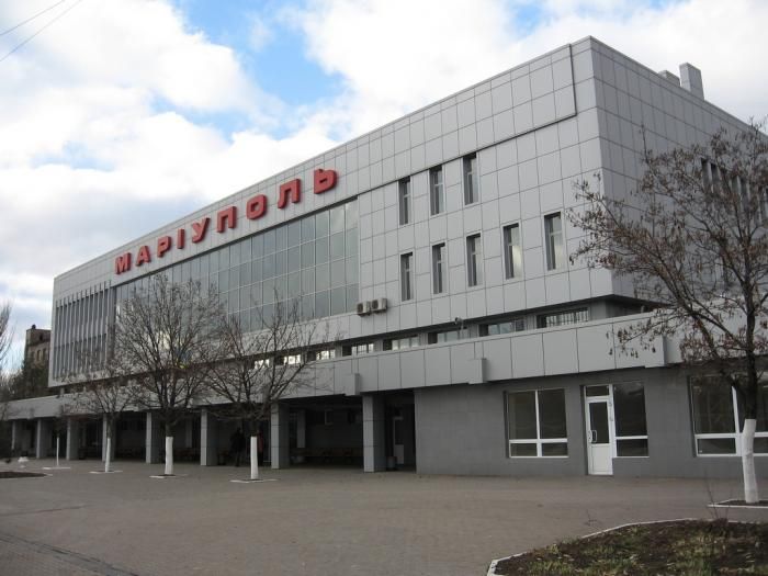 Диверсанти планували підірвати поїзд "Маріуполь – Київ" Диверсанти планували підірвати поїзд "Маріуполь – Київ"