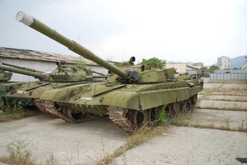 Місія ОБСЄ виявила скупчення з 50 танків Т-72 бойовиків на Донбасі