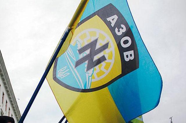 Росіянина засудили на три роки за спробу вступити до полку "Азов" Росіянина засудили на три роки за спробу вступити до полку "Азов"