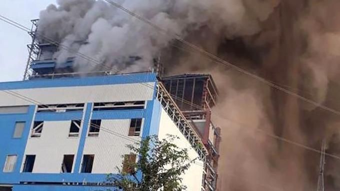 В Індії спалахнула електростанція: понад 20 осіб загинули В Індії спалахнула електростанція: понад 20 осіб загинули