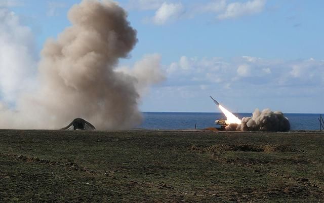 ЗСУ випробовують зенітні керовані ракети на Херсонщині: з’явилися фото з навчань