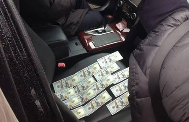 В Госавиаслужбе проходят обыски: в прокуратуре рассказали детали В Госавиаслужбе проходят обыски: в прокуратуре рассказали детали