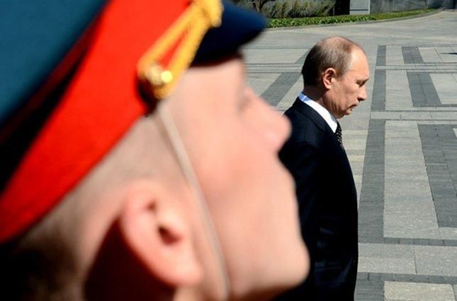 Путіну треба було пустити юшку з носа, – екс-директор ЦРУ