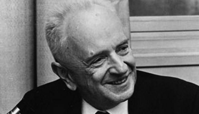 Український вчений, чиї роботи розвинули теорію Дарвіна – Теодозій Добжанський Український вчений, чиї роботи розвинули теорію Дарвіна – Теодозій Добжанський