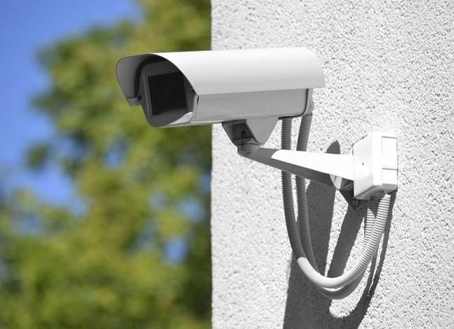 У Києві встановлять до 10 тисяч відеокамер, які розпізнають обличчя людей і номери авто У Києві встановлять до 10 тисяч відеокамер, які розпізнають обличчя людей і номери авто